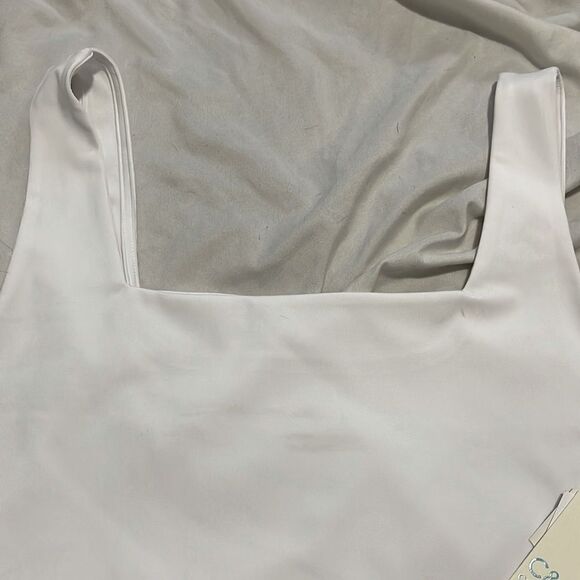 NWT- C&C California- XL. Crop Top - Picture 3 of 7